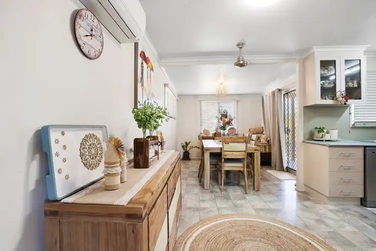 Fifth view of Homely house listing, 2 Nicole Court, Andergrove QLD 4740