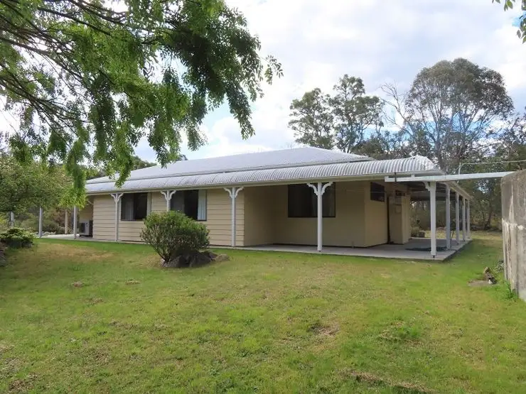196 Church Road, The Summit QLD 4377