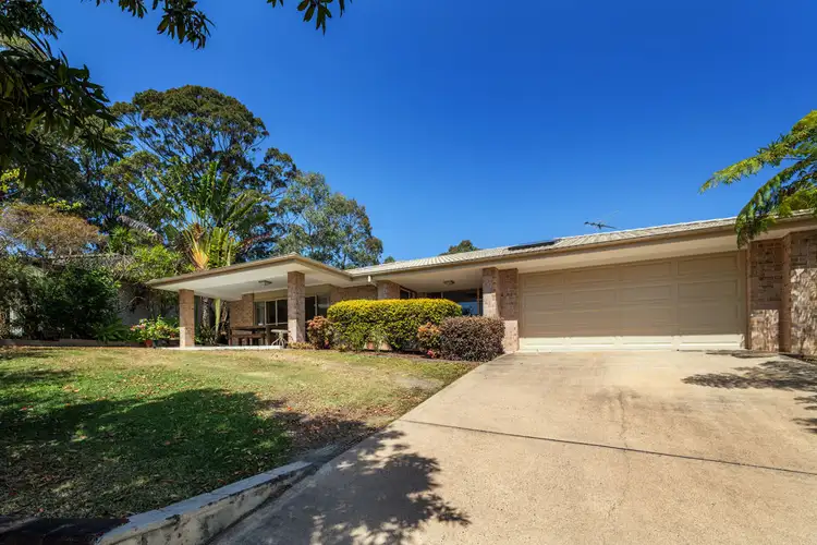 6 Beachcomber Close, Safety Beach NSW 2456