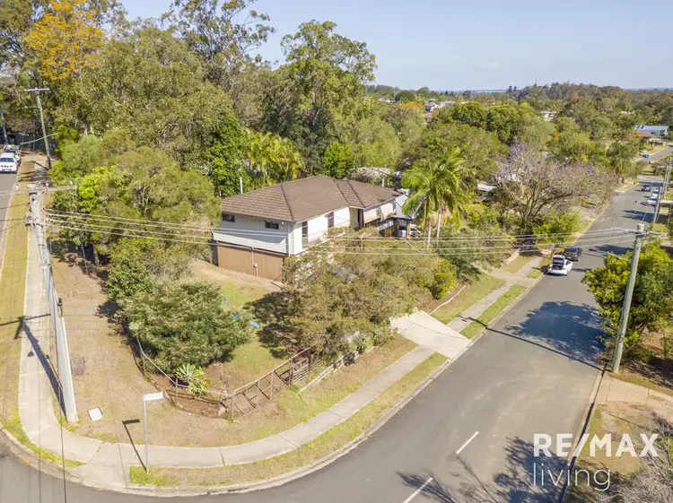 25 Crest Street, Kallangur QLD 4503
