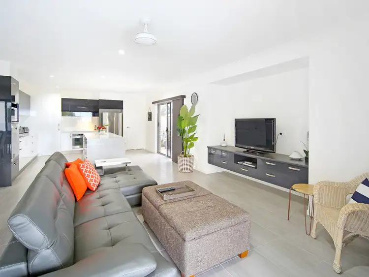 Sixth view of Homely house listing, 4 Alexander Street, Aroona QLD 4551