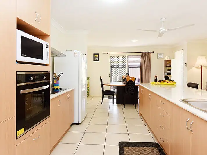 50 Coochin Hills Drive, Beerwah QLD 4519