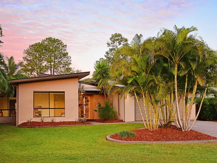 6 Coolamon Crescent, Beerwah QLD 4519