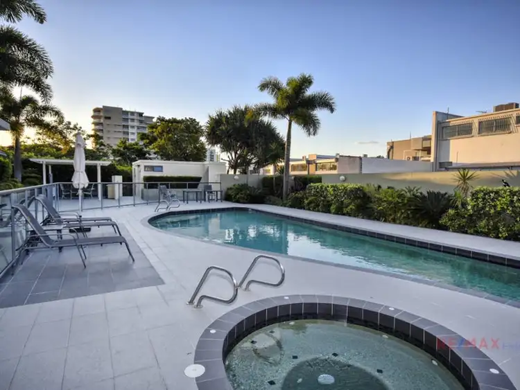 102/17 Leeding Terrace, Caloundra QLD 4551