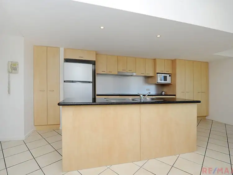 Sixth view of Homely unit listing, 63/8 Levuka Avenue, Kings Beach QLD 4551