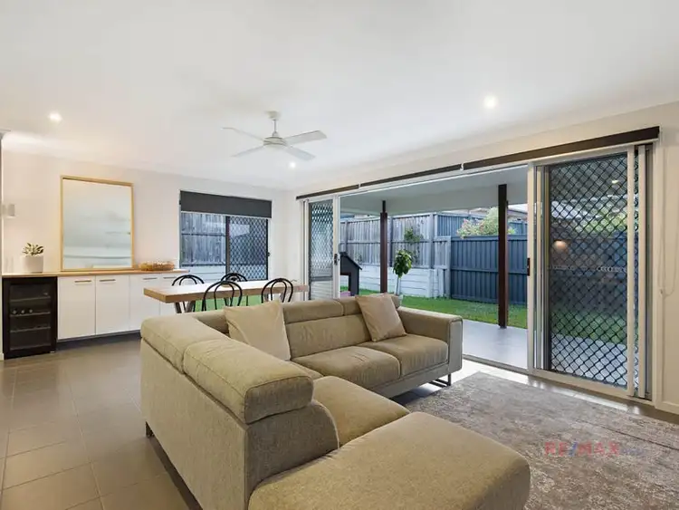 Sixth view of Homely house listing, 4 Tree View Crescent, Little Mountain QLD 4551