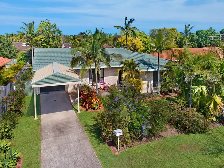 11 Milbong Street, Battery Hill QLD 4551