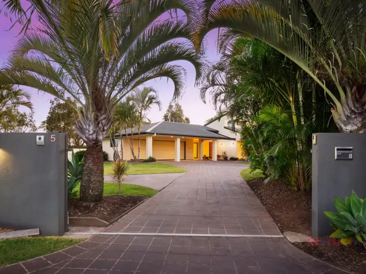 5 Tulipoak Court, Little Mountain QLD 4551