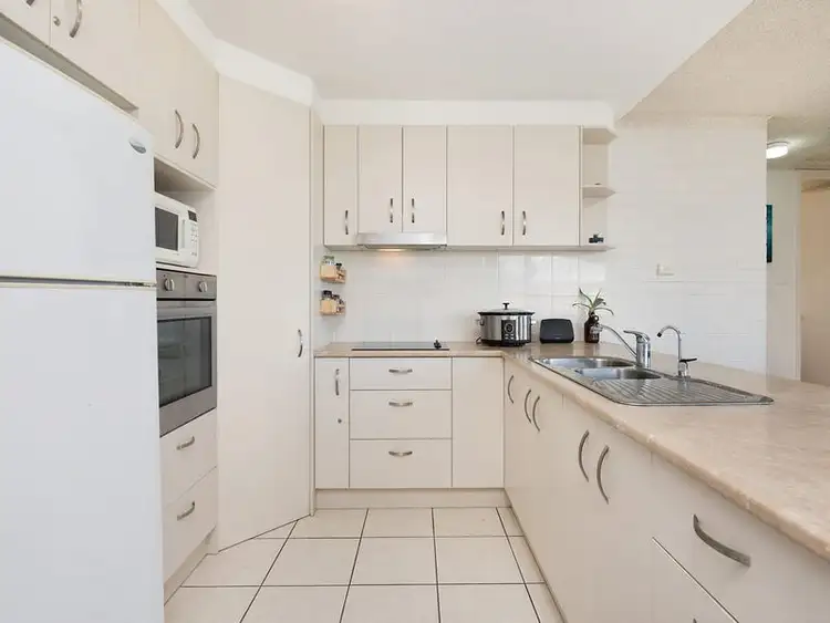 Fourth view of Homely unit listing, 1/27 Mahia Terrace, Kings Beach QLD 4551