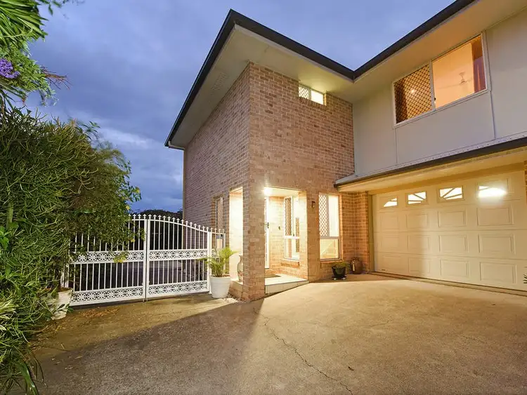 2/59 Arthur Street, Caloundra QLD 4551