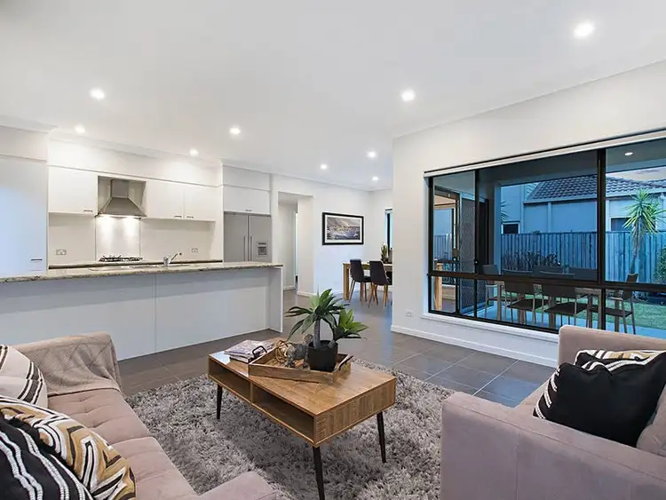 Second view of Homely house listing, 8 Park Hollow Mews, Little Mountain QLD 4551
