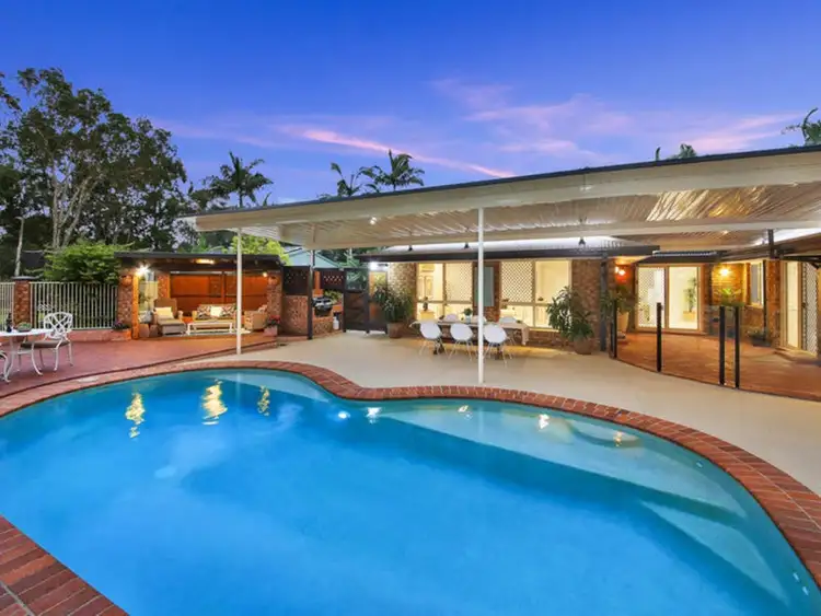 4 Ghostgum Close, Little Mountain QLD 4551