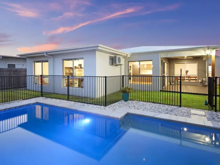 34 Ruby Crescent, Meridan Plains QLD 4551