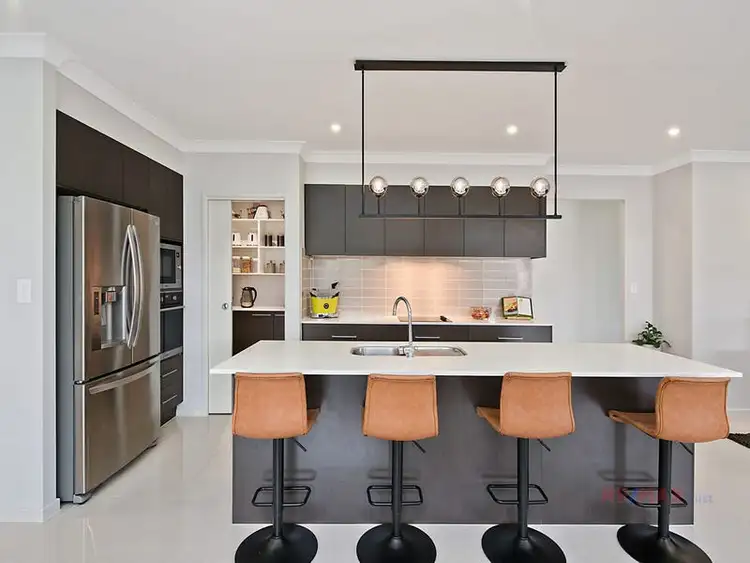 Sixth view of Homely house listing, 8 Highland Terrace, Little Mountain QLD 4551