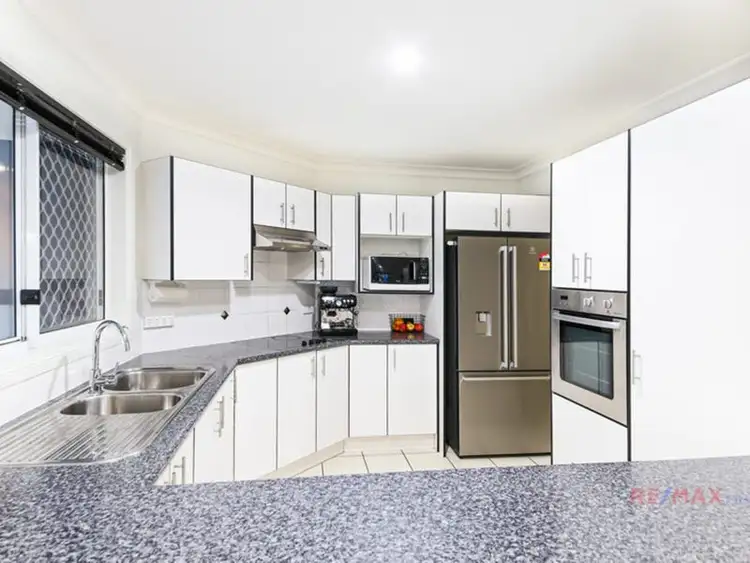 Sixth view of Homely house listing, 2 Anika Place, Little Mountain QLD 4551