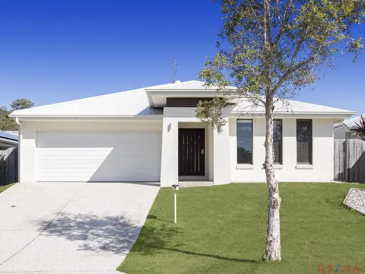 3 Waterstone Court, Little Mountain QLD 4551