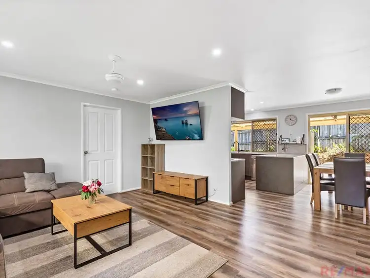 Second view of Homely house listing, 7 Pendula Place, Little Mountain QLD 4551
