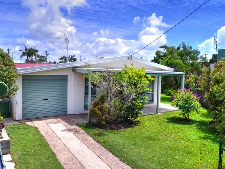Second view of Homely house listing, 4 Apanie Court, Battery Hill QLD 4551