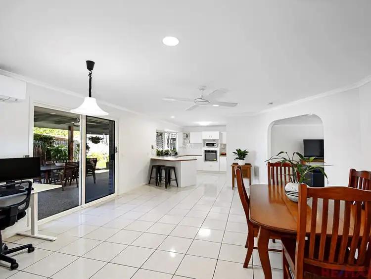 Fifth view of Homely house listing, 2 Stradbroke Drive, Little Mountain QLD 4551