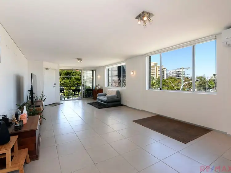 Seventh view of Homely unit listing, 5/69 Esplanade, Golden Beach QLD 4551