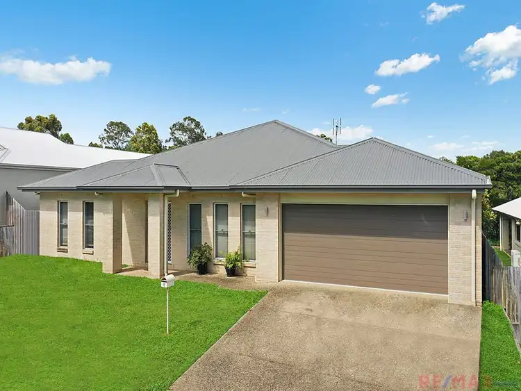 6 Parkview Drive, Little Mountain QLD 4551