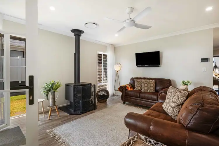 Fifth view of Homely house listing, 33 McAulay Avenue, Highfields QLD 4352