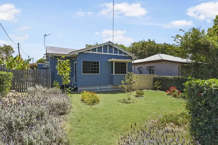 203 West Street, Harristown QLD 4350