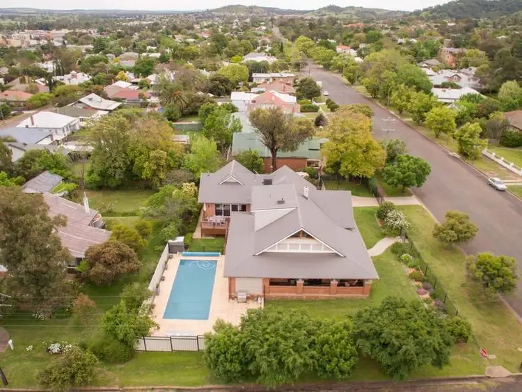 133 Upper Street, Tamworth NSW 2340
