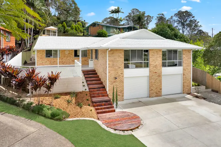 4 Barwood Court, Burnside QLD 4560