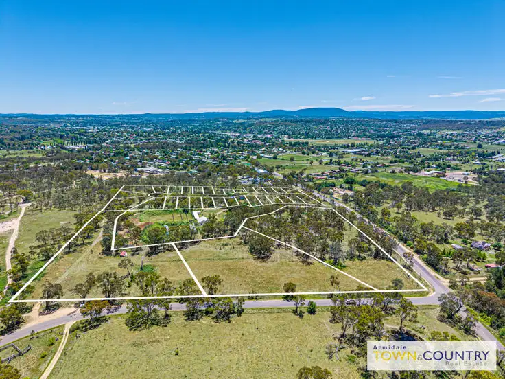 2-20 Seaton Street, Armidale NSW 2350