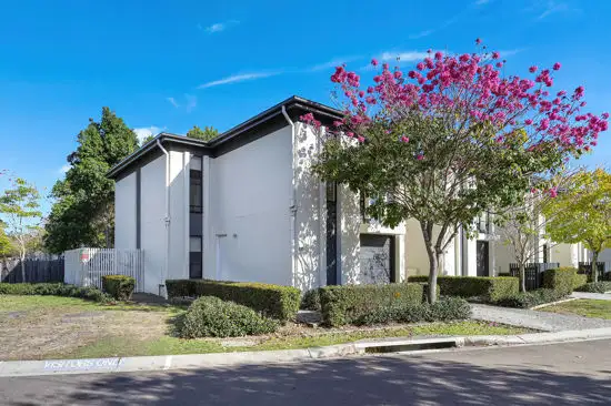 137 North Hill Drive Robina