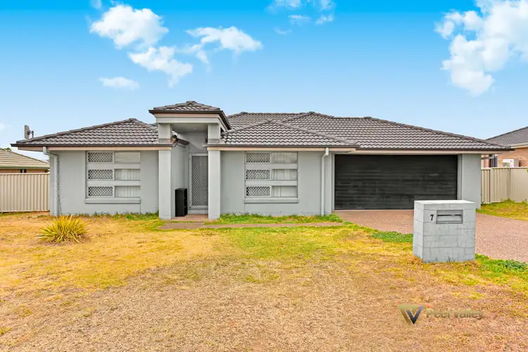 7 Drakeford Street Westdale, Tamworth NSW 2340