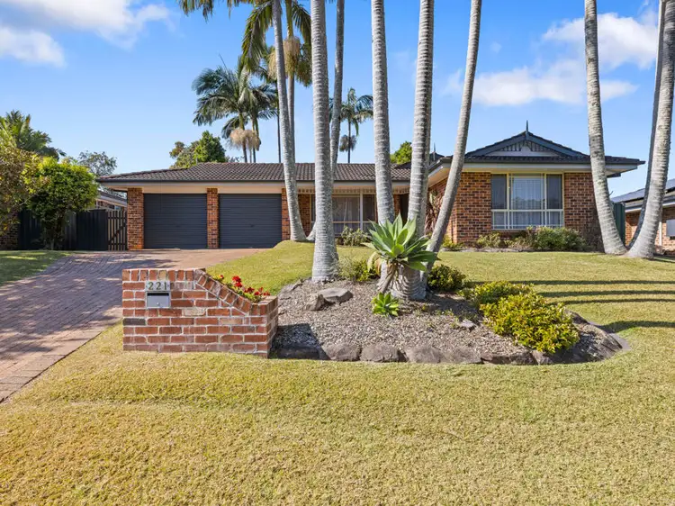 221 Linden Avenue, Boambee East NSW 2452