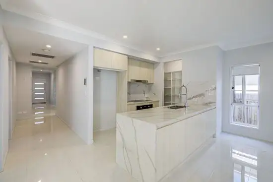 Second view of Homely house listing, 4 Blossom Place, Rochedale QLD 4123