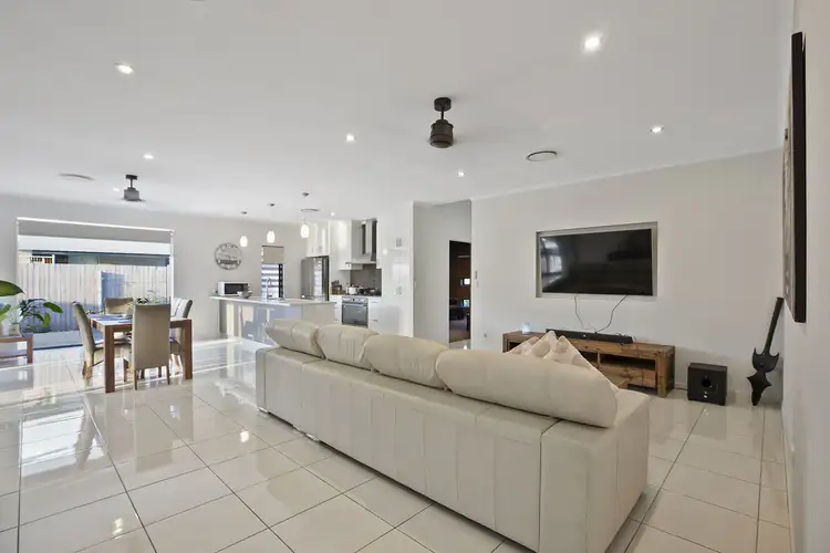Fifth view of Homely house listing, 6 Yatay Street, Rural View QLD 4740