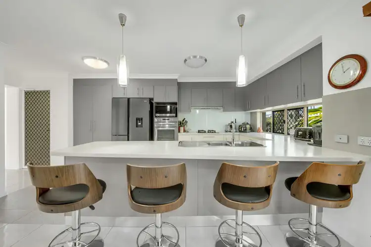 Sixth view of Homely house listing, 2 Petecost Close, Glen Eden QLD 4680