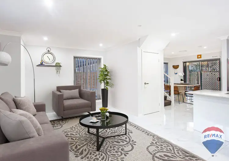 1/27-31 CANBERRA STREET, Oxley Park NSW 2760