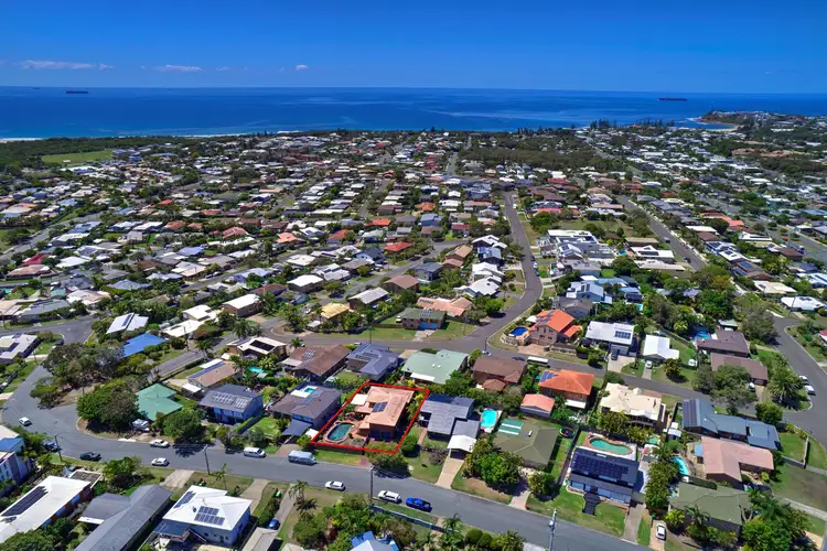 Second view of Homely house listing, 37 Enfield Crescent, Battery Hill QLD 4551