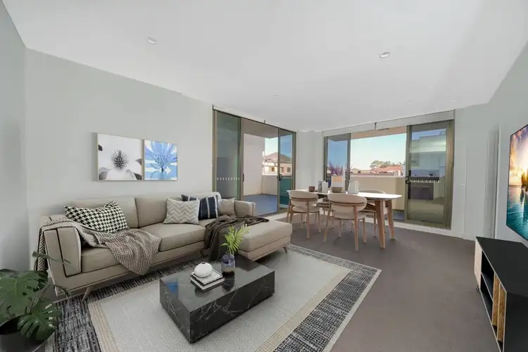 Main view of Homely unit listing, 4/387 Macquarie Street, Liverpool NSW 2170