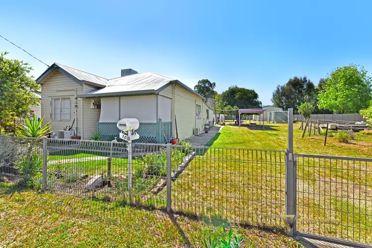 10 Single Street, Werris Creek NSW 2341