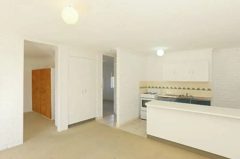 Main view of Homely unit listing, 8/6-8 Vincent St, Coffs Harbour NSW 2450