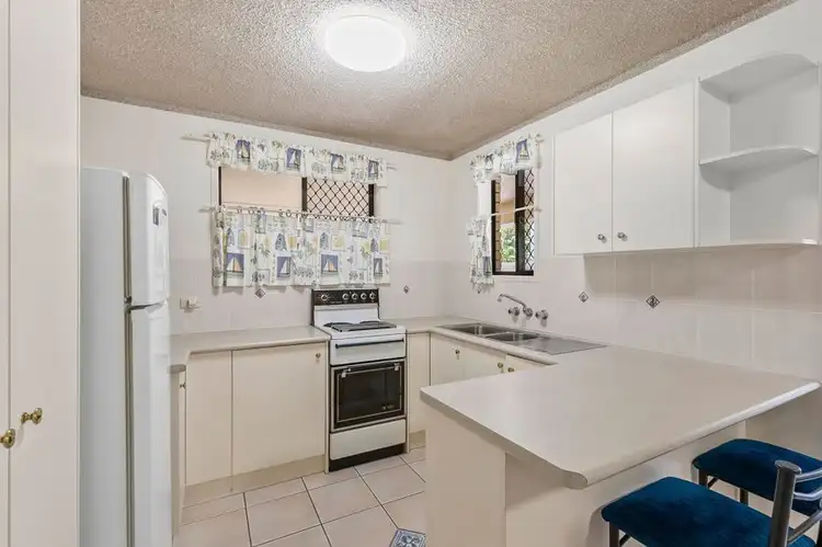 Third view of Homely unit listing, 1/5 St Kilda Avenue, Broadbeach QLD 4218