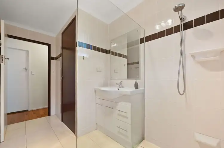 Sixth view of Homely house listing, 3 Flounder Crescent, Toolooa QLD 4680