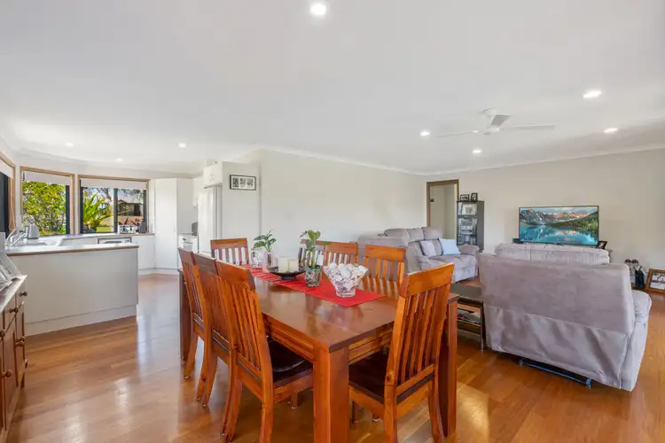 Sixth view of Homely house listing, 2 Holyn Close, Woombye QLD 4559