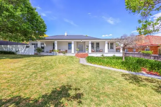 97 White Street, Tamworth NSW 2340
