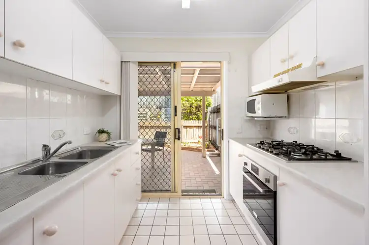 Fifth view of Homely villa listing, 19/30 Meadowlands Road, Carina QLD 4152