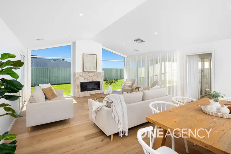 Third view of Homely house listing, 21 BENNELONG CRESCENT, Lloyd NSW 2650