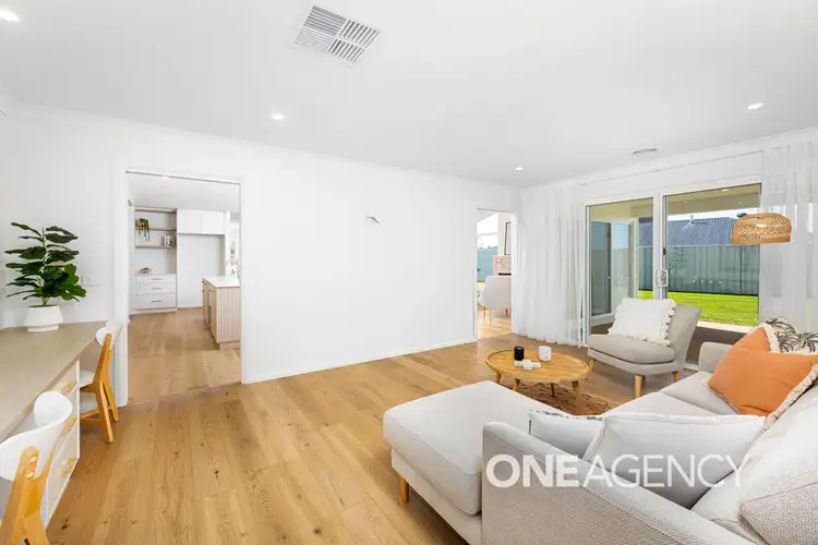 Sixth view of Homely house listing, 21 BENNELONG CRESCENT, Lloyd NSW 2650