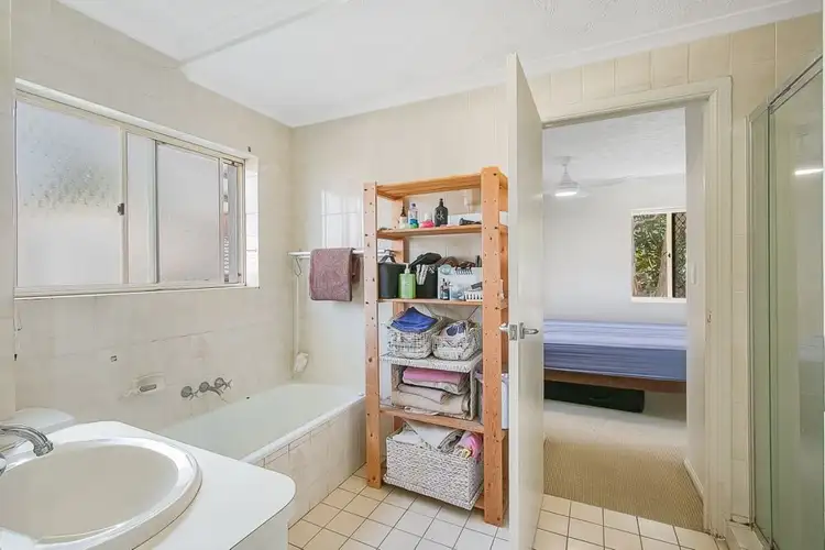 Fifth view of Homely unit listing, 6/7 Twenty Seventh Ave, Palm Beach QLD 4221