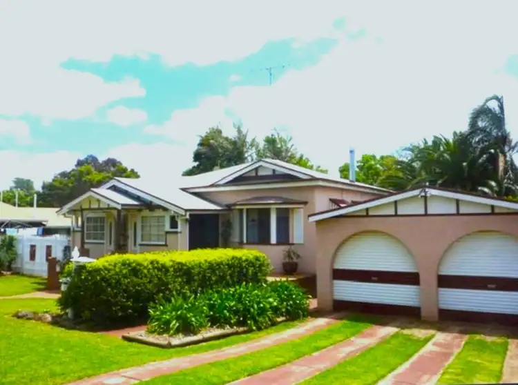19 Boyes Street, Harristown QLD 4350